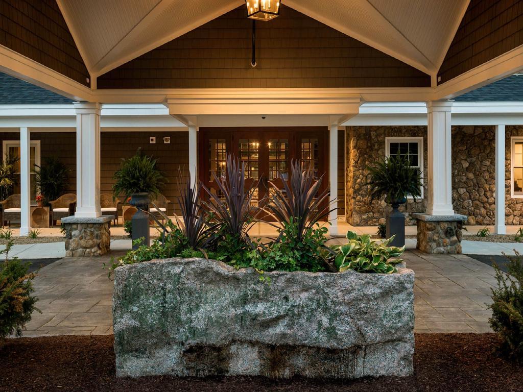 Bedford Village Inn Exterior foto